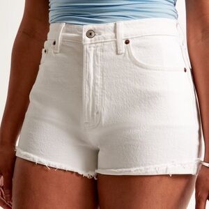 Abercrombie & Fitch Curve Love High Rise Mom Short 37/24 NWT